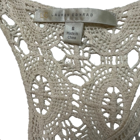 Lauren Conrad Cream Crochet Racerback Tank size Small - Picture 10 of 16